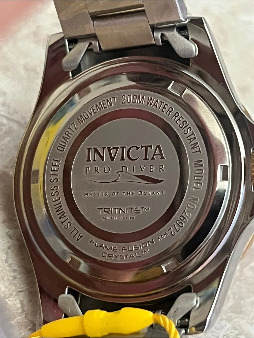 Invicta PRO Diver Men’s Watch Model (26972) Silver and Blue Color